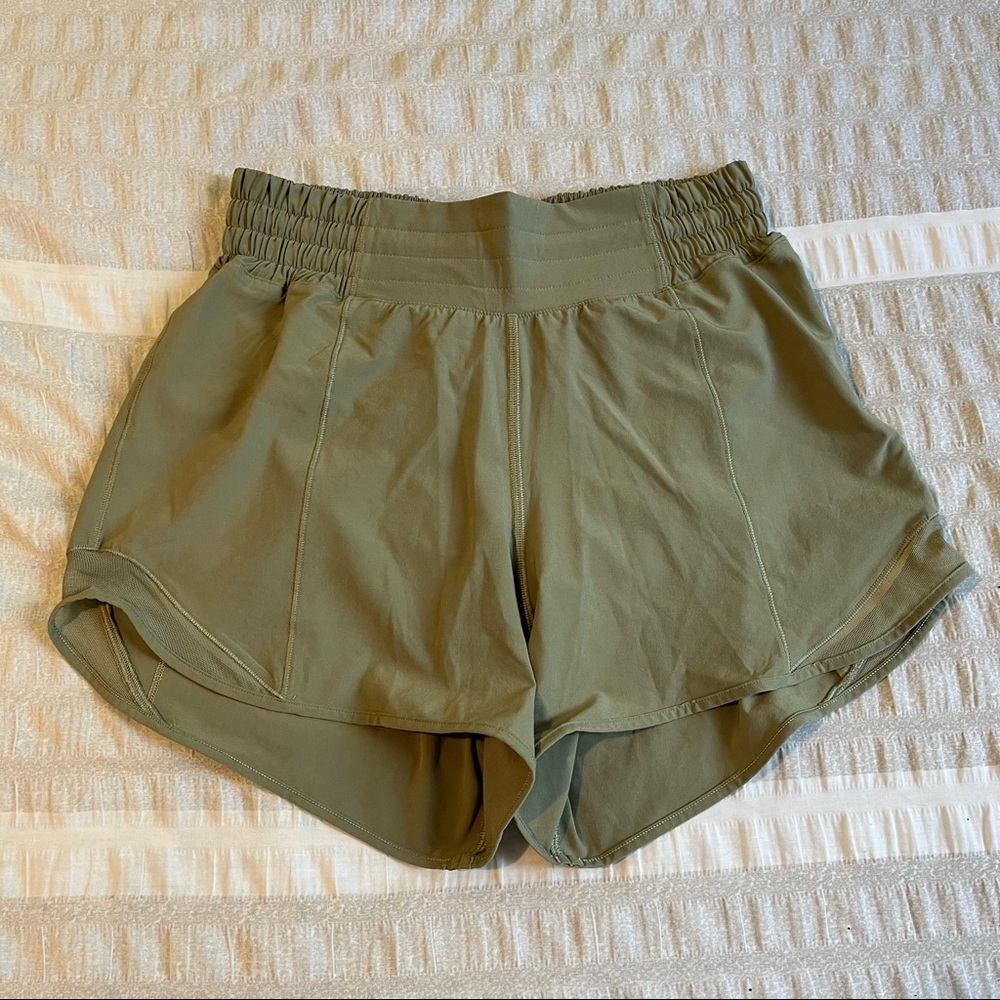 Lululemon Hotty Hot Shorts
